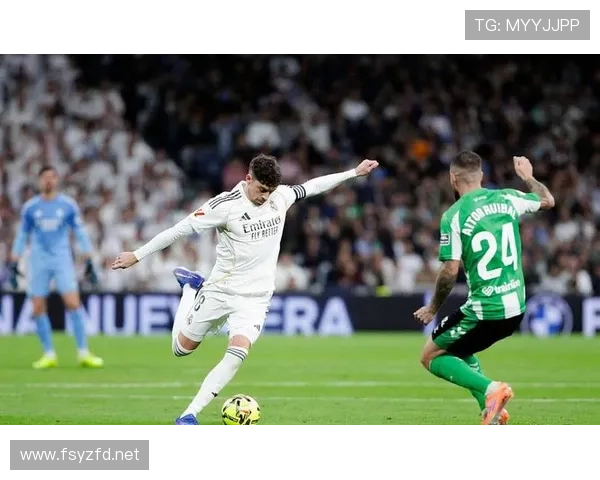 巴尔韦德：多位置属性支撑球队战术变化